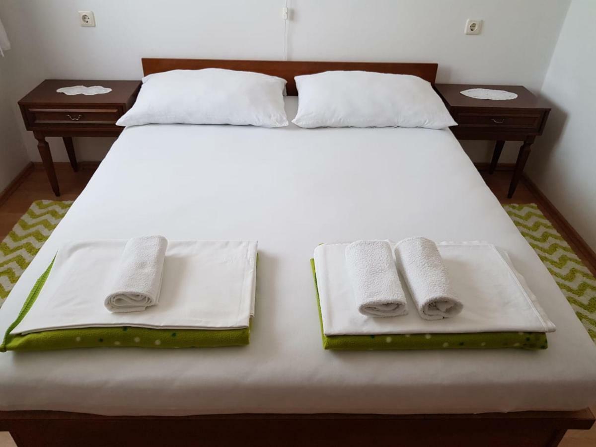 Apartments Josica Сен Екстериор снимка