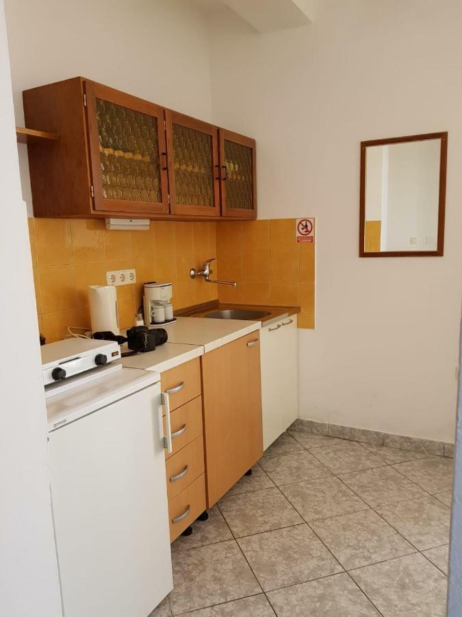 Apartments Josica Сен Екстериор снимка